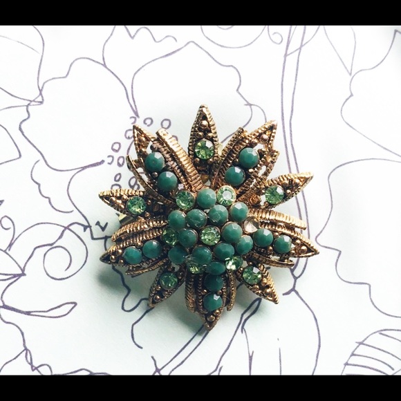 Green Vintage Starburst Brooch - Picture 3 of 5